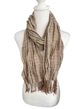 Anne Klein Metallic Scarf Beige Gold Fringe Lightweight Shimmer Wrap One Size